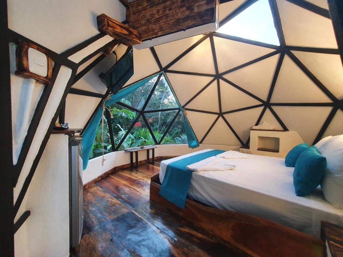 Glamping Tomaselli Hotel Manuel Antonio Eksteriør billede